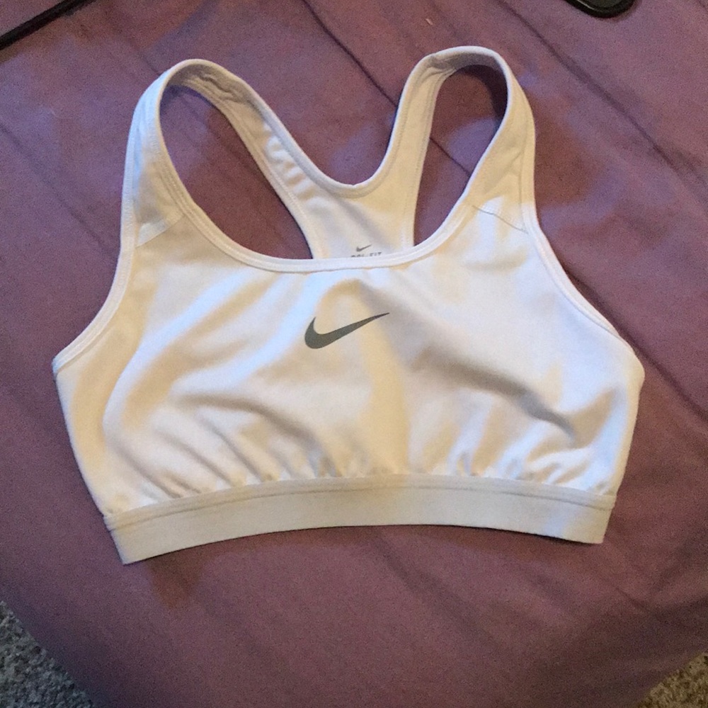 Nike dri-fit sports bra